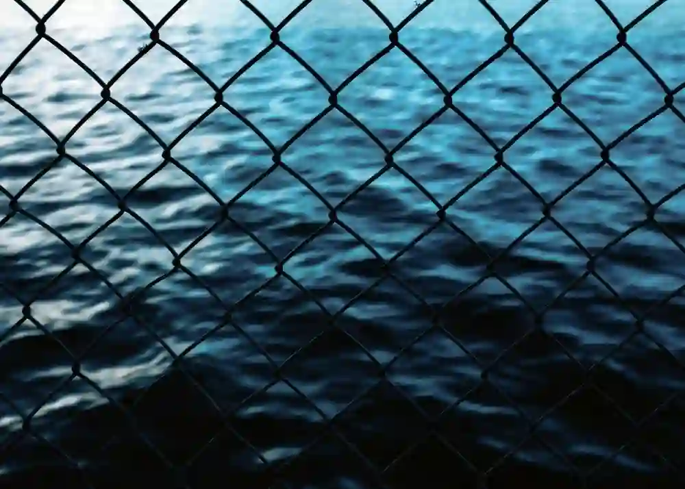 Four short stories about sovereignty